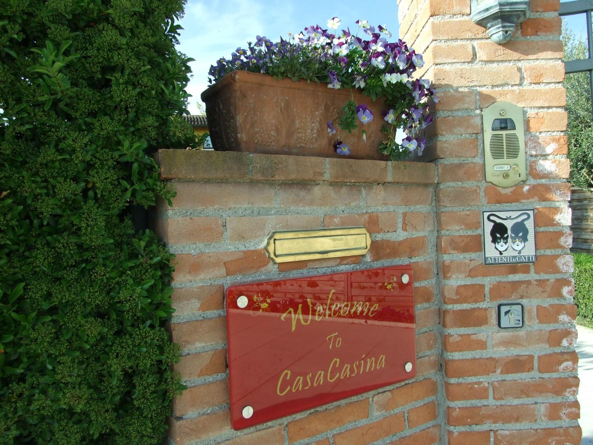B&B Casacasina Monzambano Exterior foto